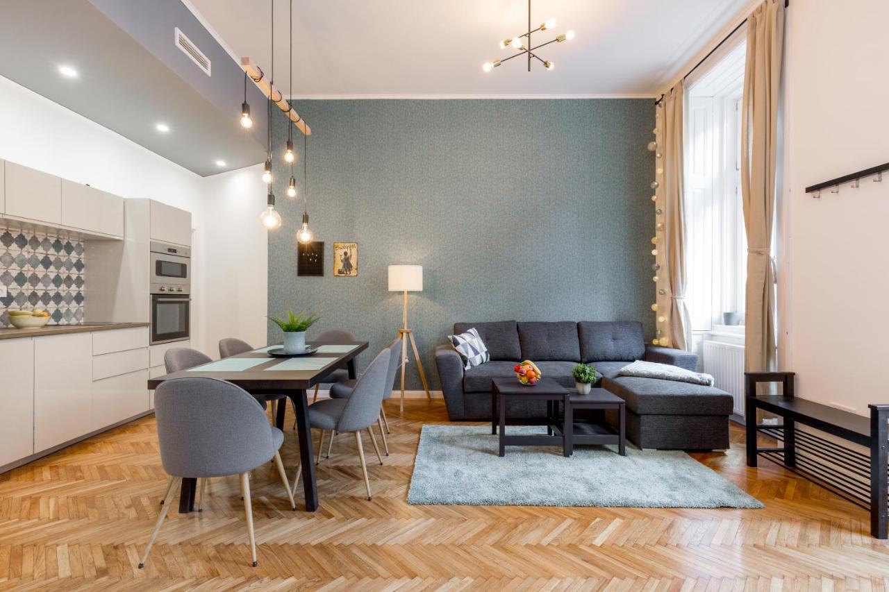 Royal Ferenciek Apartment بودابست المظهر الخارجي الصورة