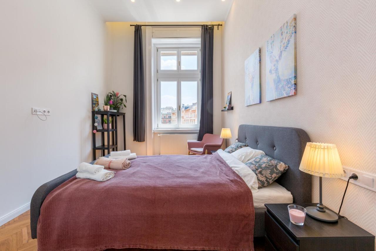 Royal Ferenciek Apartment بودابست المظهر الخارجي الصورة